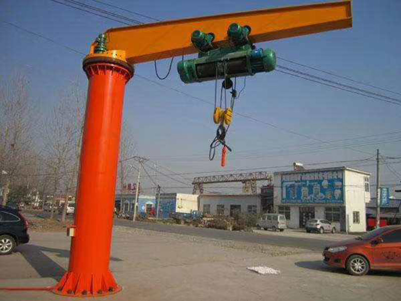 龍門(mén)式起重機(jī)有哪些特點(diǎn)？
